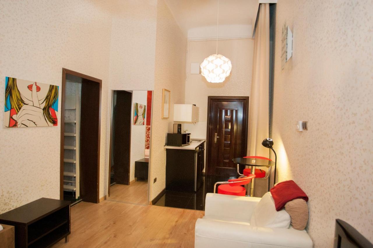 Inviting Flat In The Heart Of Town Apartament *